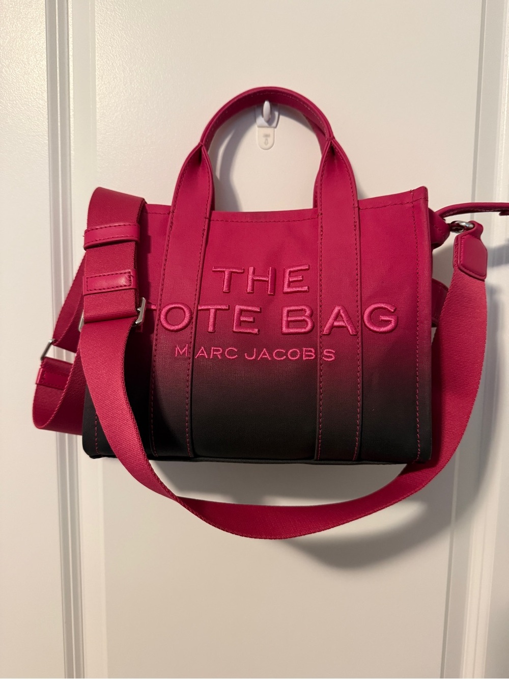 Marc Jacobs Ombré Bright Pink and Black Canvas Tote Bag - Picture 2 of 8